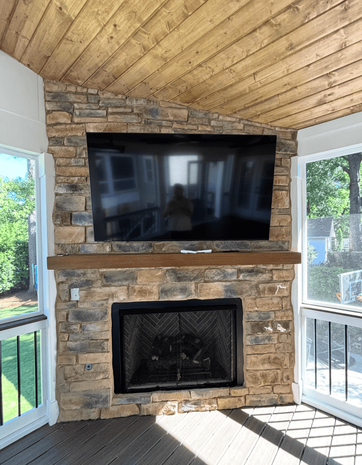 15 Outdoor Fireplace & Fire Pit Ideas for Atlanta Backyards